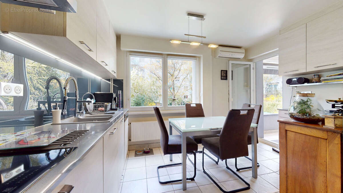 Strasbourg robertsau / maison familiale entièrement rénovée / dpe b / 130 m² - photo 6