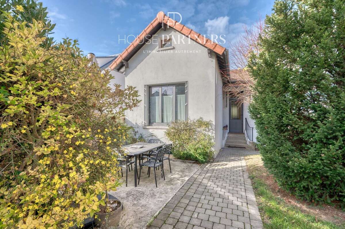 Maison à RUEIL-MALMAISON