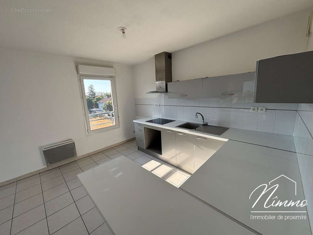 Exclusivite nimes franciscaine appartement t3 dernier etage garage terrasse climatisation ascenseur - photo 5