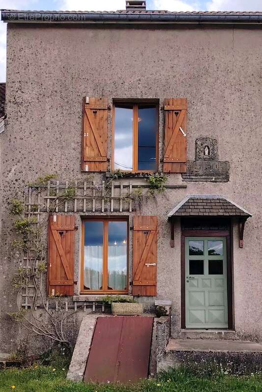 Maison à GRANDRUPT-DE-BAINS