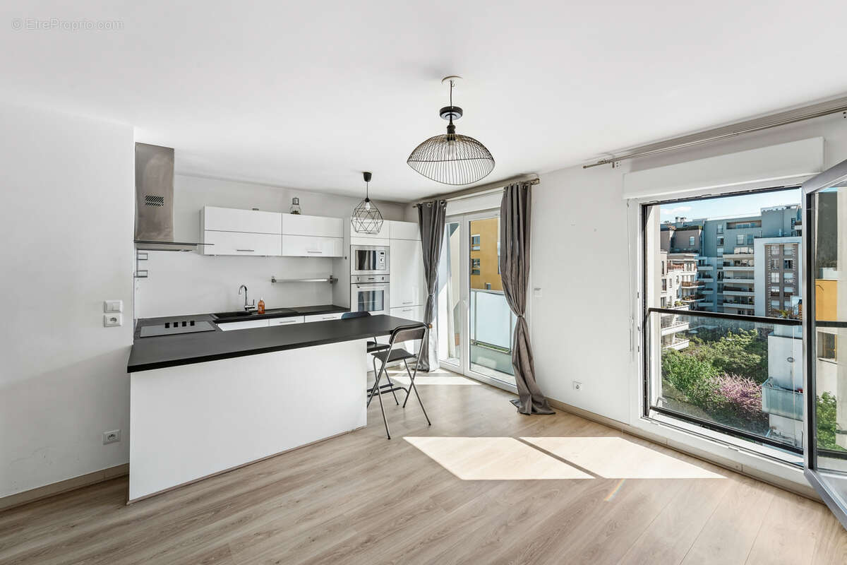 Appartement à SAINT-DENIS