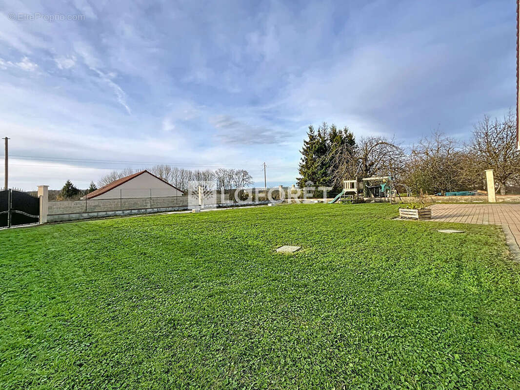 Maison à VILLIERS-LE-SEC