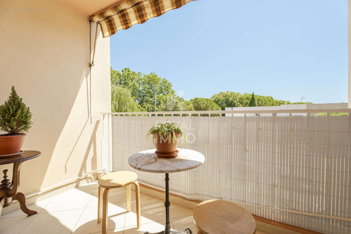 Appartement à LA VALETTE-DU-VAR