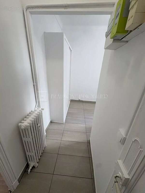 F1 meuble parfait etat au calme - photo 4