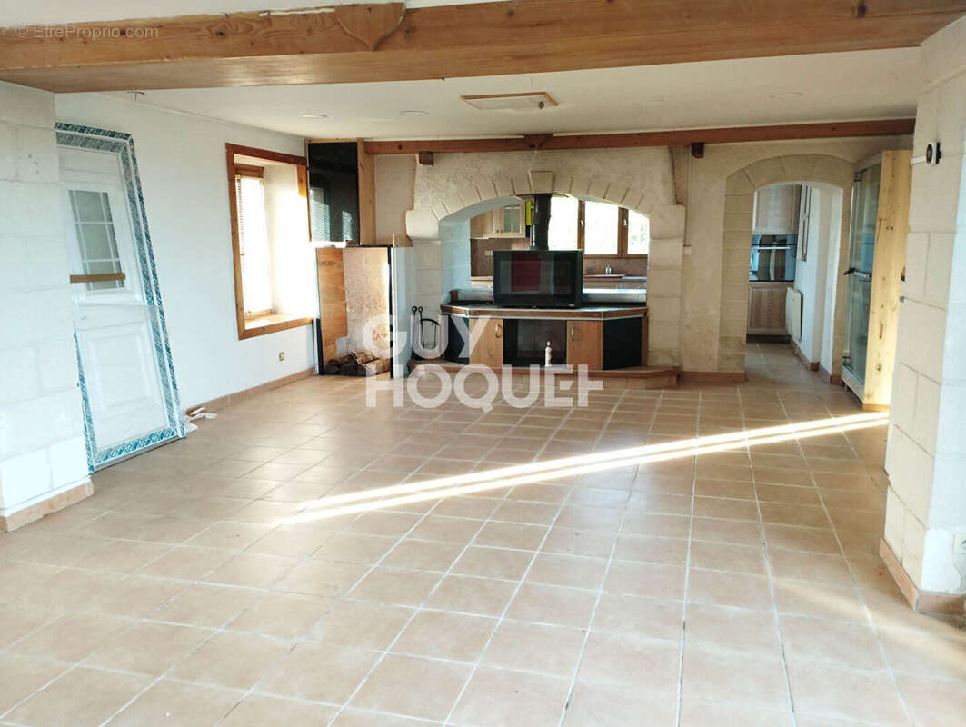 Maison à VILLIERS-SAINT-GEORGES