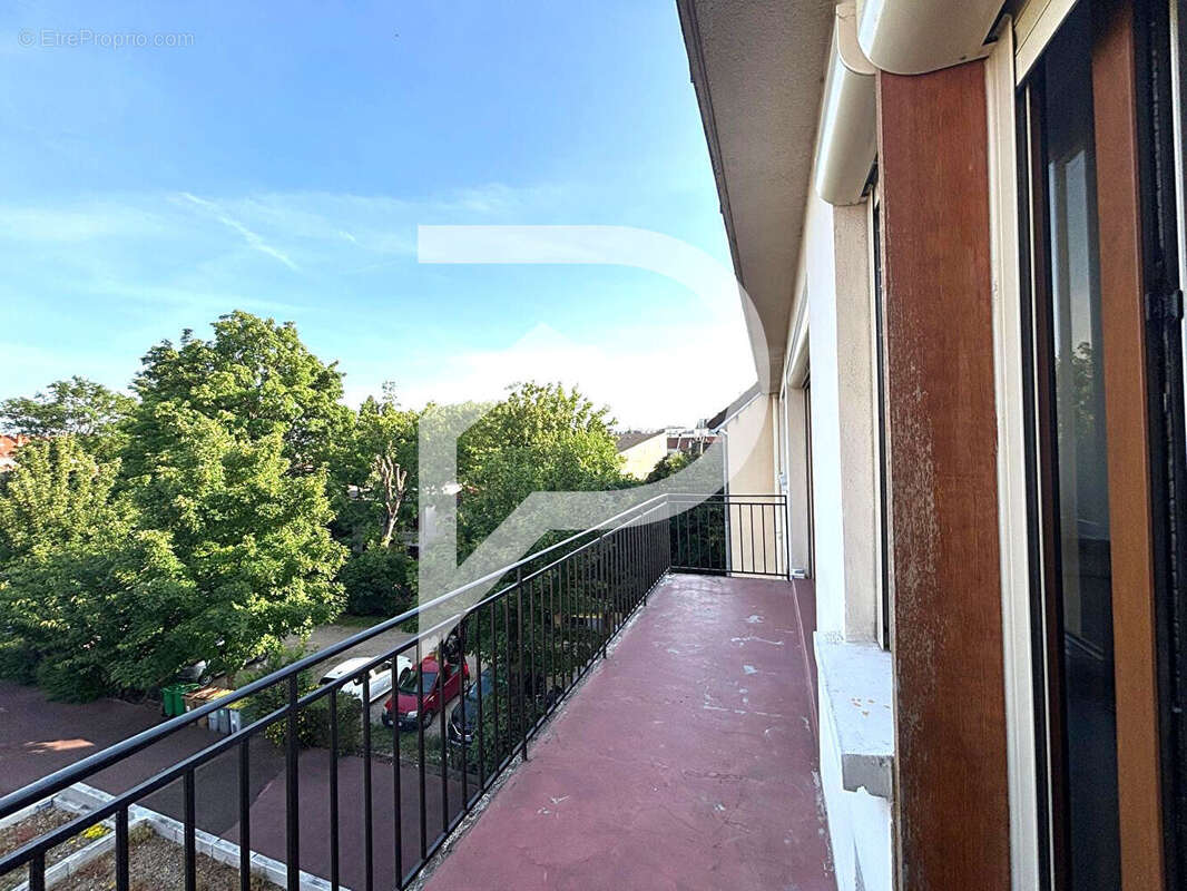 Appartement à DEUIL-LA-BARRE