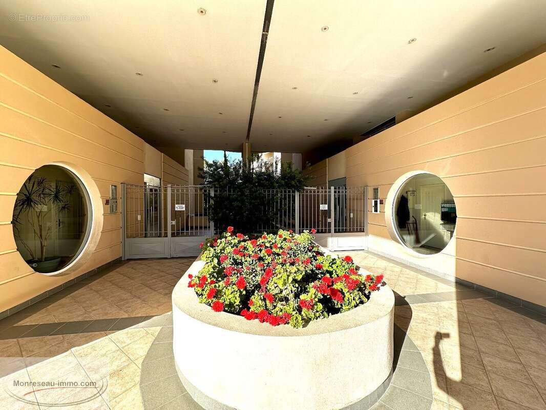 Appartement à MANDELIEU-LA-NAPOULE