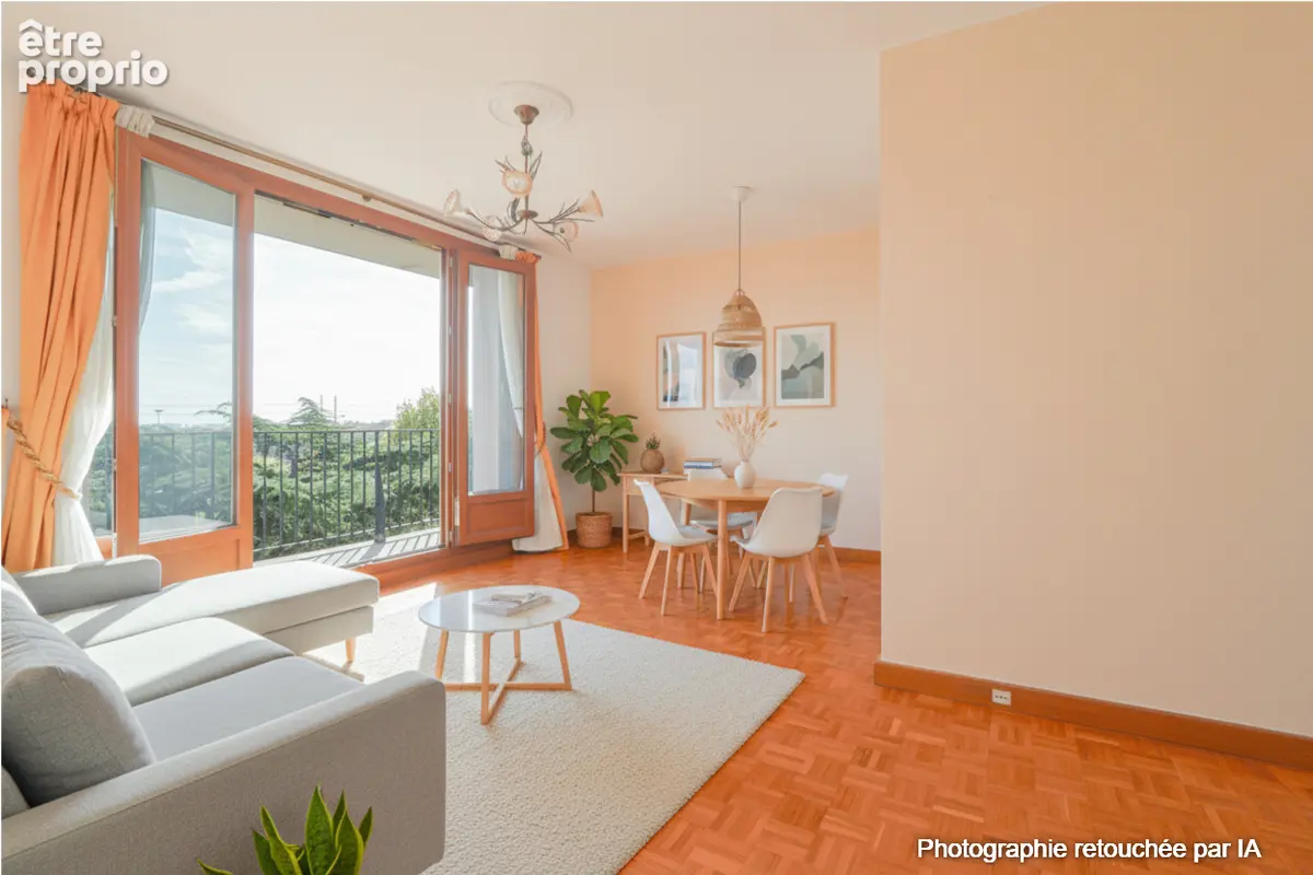 Appartement à FRESNES