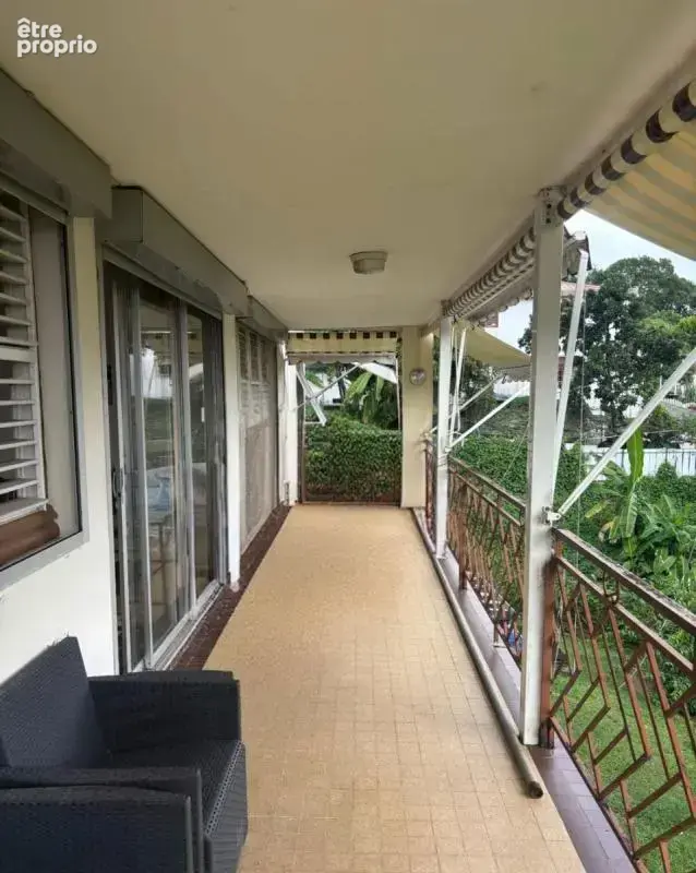 FORT DE FRANCE : maison de 6 pièces (163 m²) en vente - photo 6