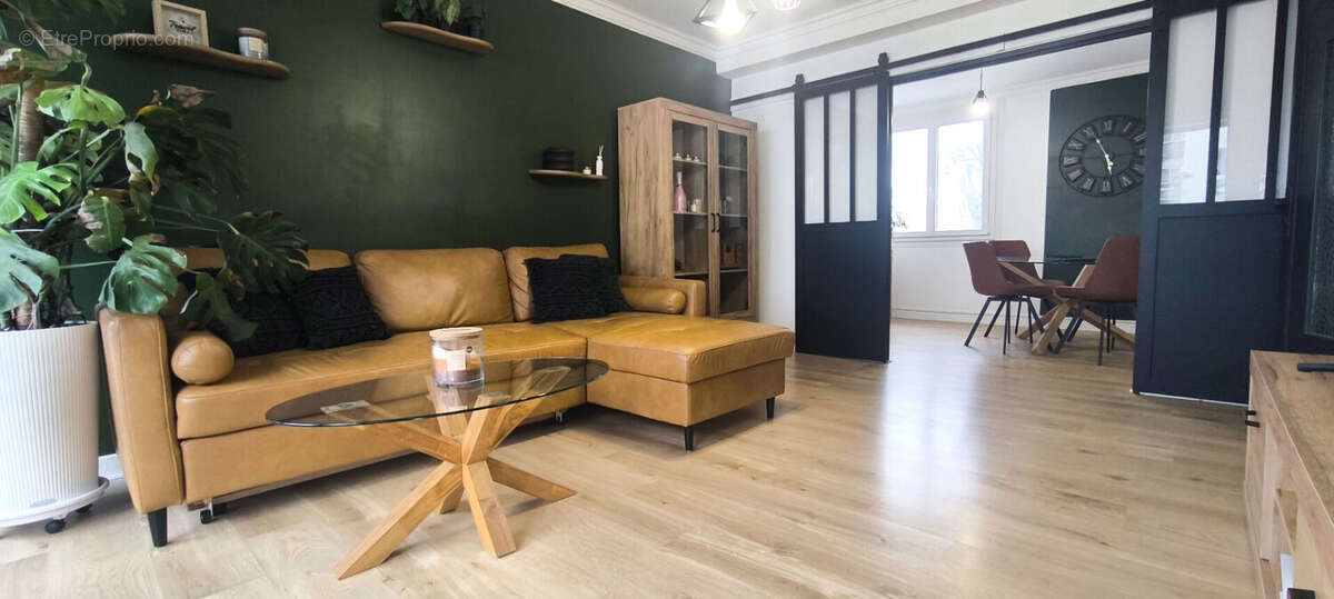 Appartement à BILLERE