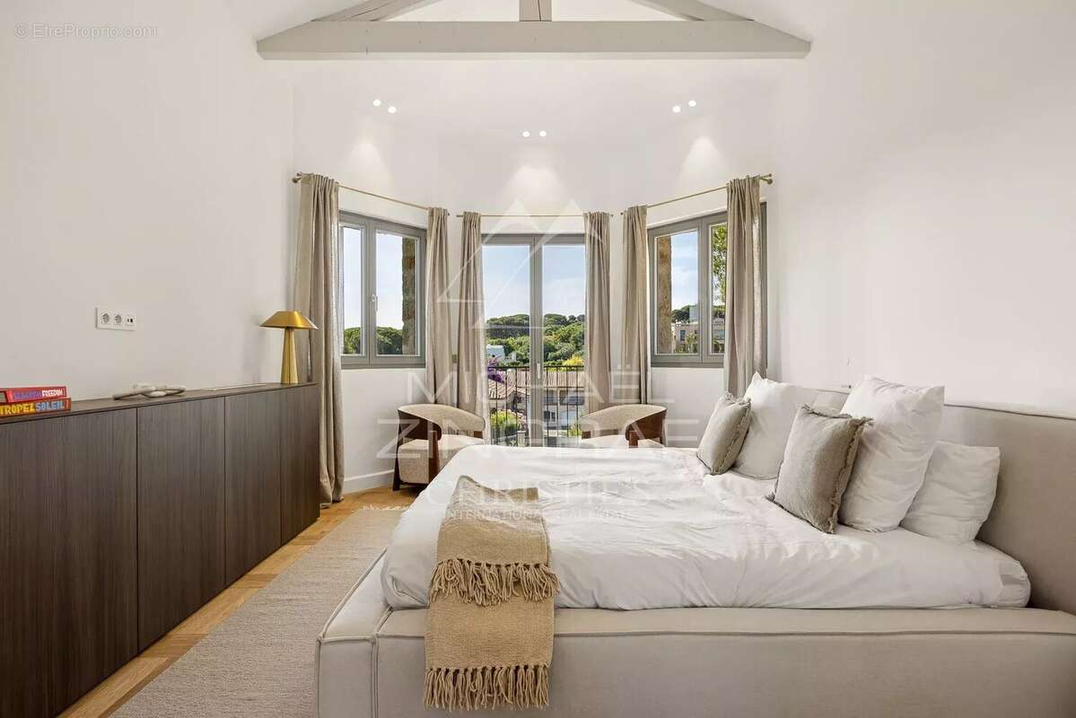 Maison à ANTIBES
