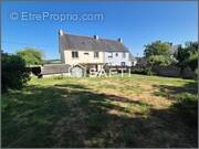 Photo 1 - Maison à SAINT-MARTIN-DES-CHAMPS