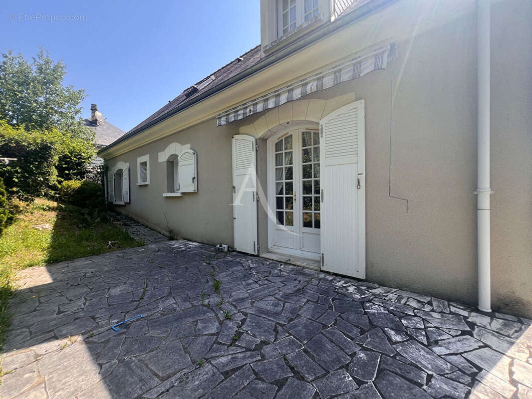 Maison à MONTRICHARD