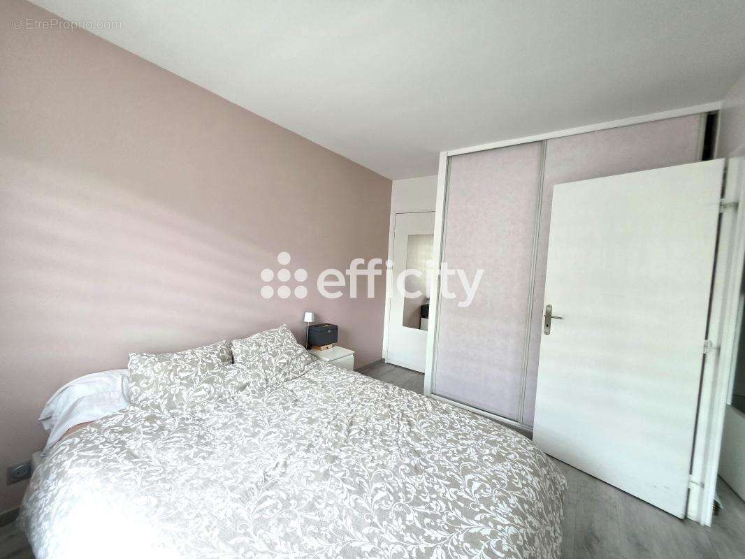 Appartement à CHATILLON