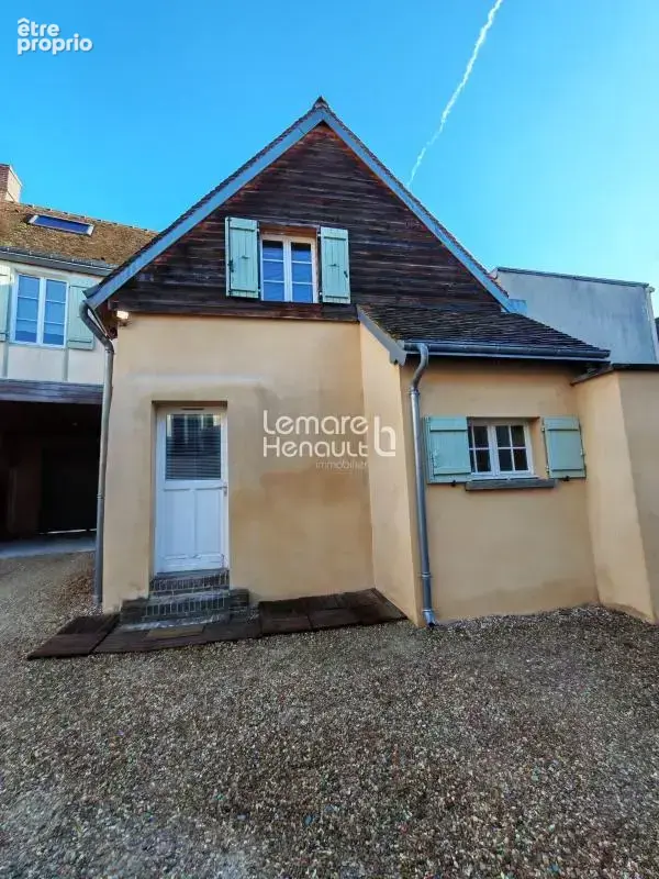 F2 en duplex 38.79 m² de caractère avec un stationnement - photo 7