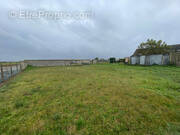 Terrain à SANCHEVILLE