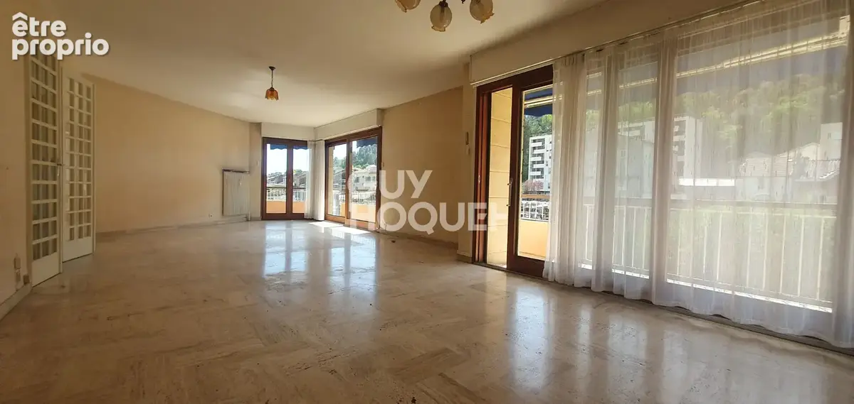 Photo Appartement à Vals-Les-Bains au prix de 115 000€