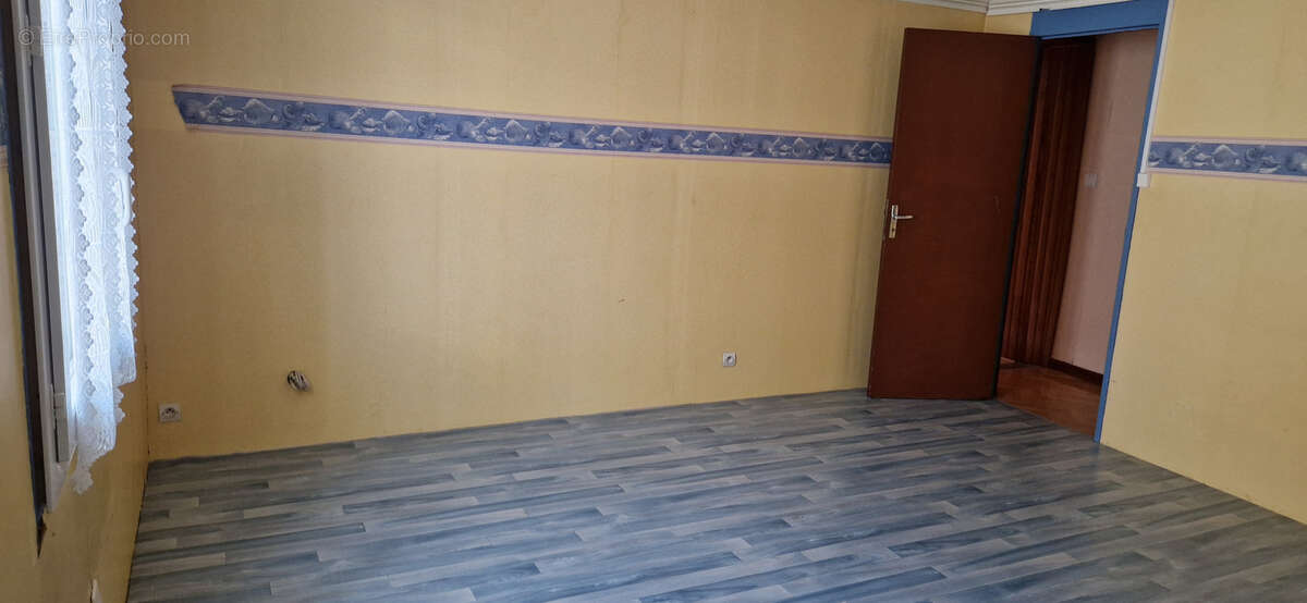 maison ancienne pierre 120 m2 trois chambres - photo 8