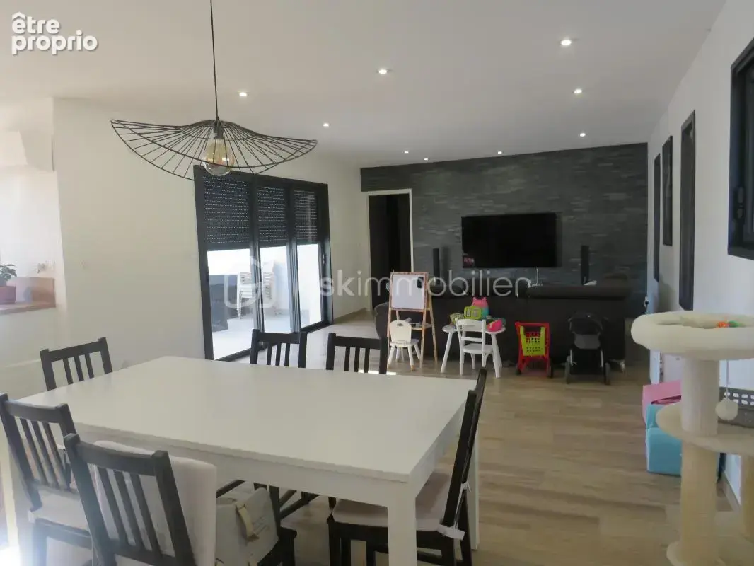 Maison plain-pied récente de 135 m² dans un cadre idyllique du Bas-Armagnac, RT 2012 sous garantie décennale - photo 3