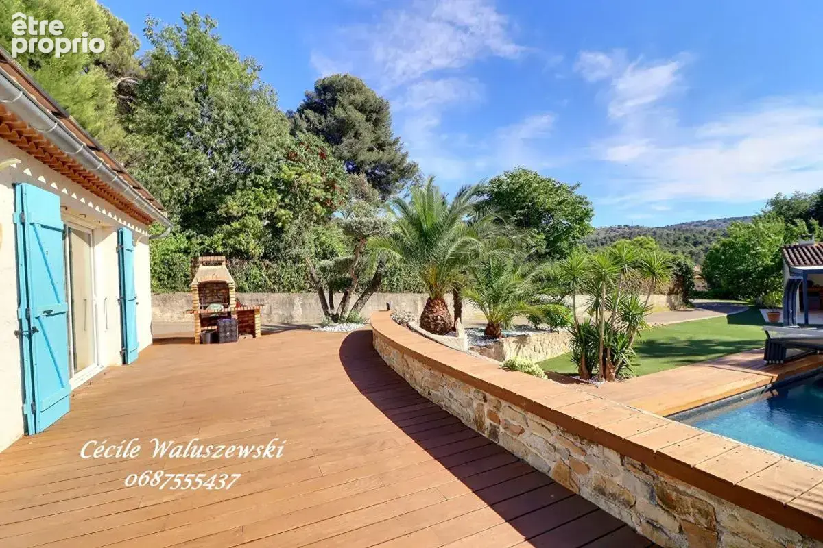 Maison Aubagne 8 pièce(s) 190 m2 avec piscine - jacuzzi sur 1200 m2 de terrain - photo 4