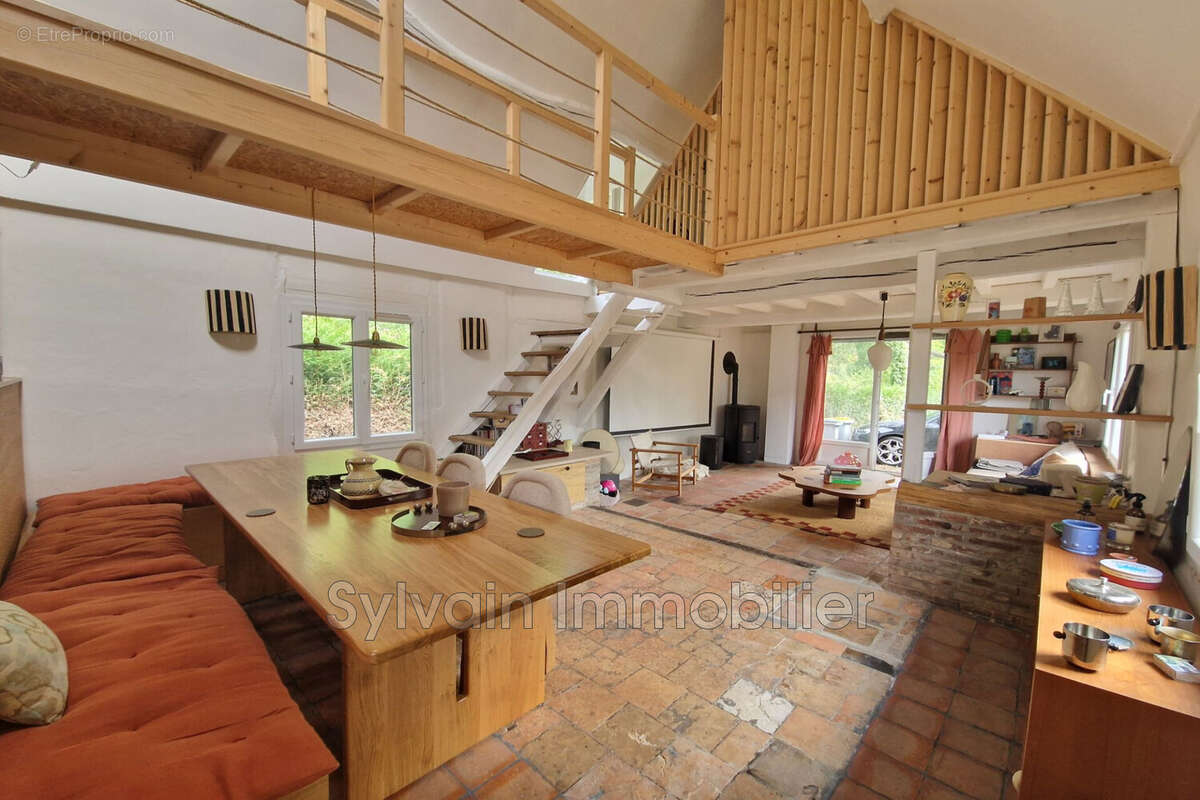 Maison 75 m² à Forges-Les-Eaux  - photo 3