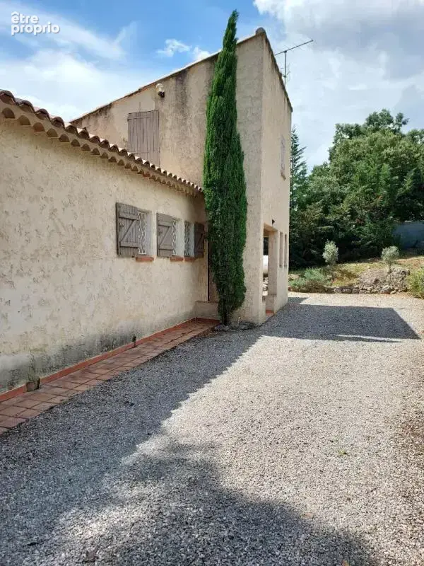 Villa de 121m², piscines, terrain de 1900m², garage - photo 4