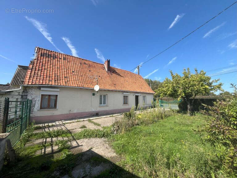 Maison à CAPELLE-LES-HESDIN