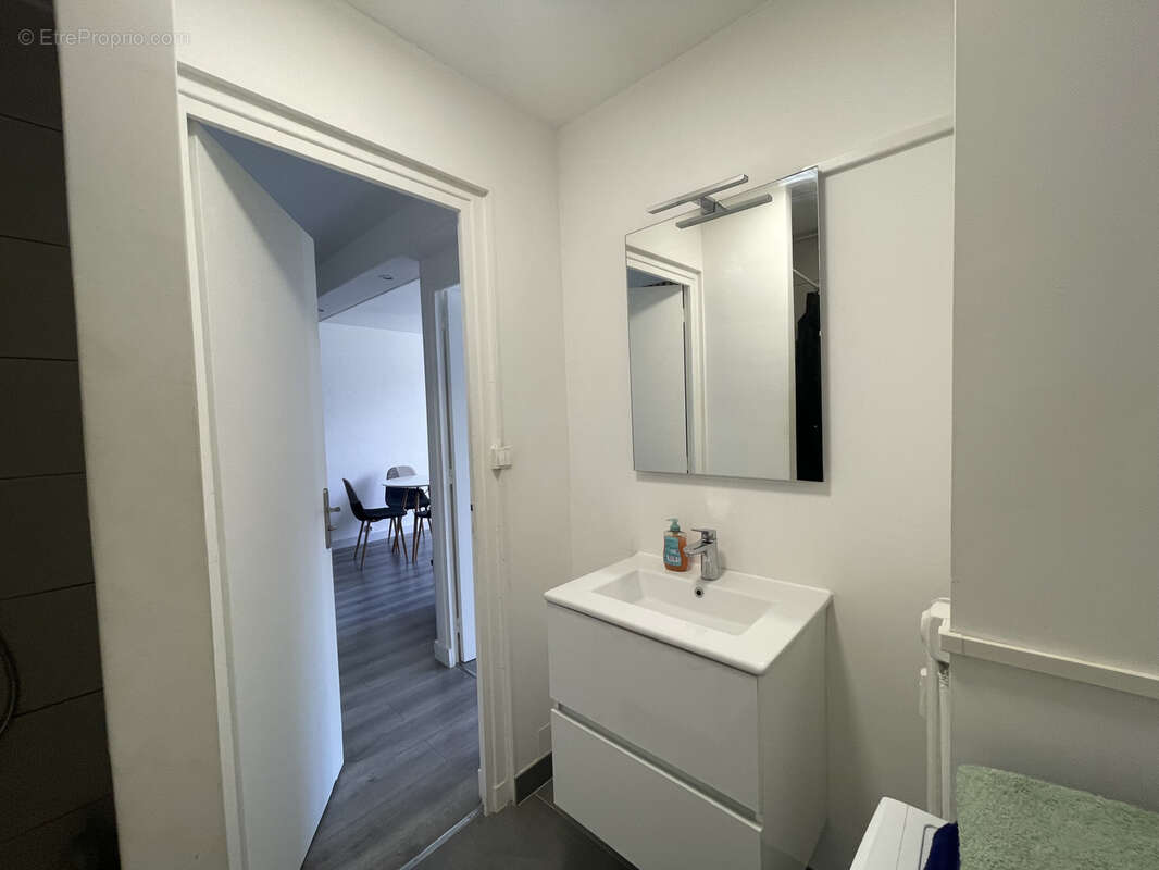 Valence avenue maurice faure - appartement 4 pieces de 64 m2 - photo 11