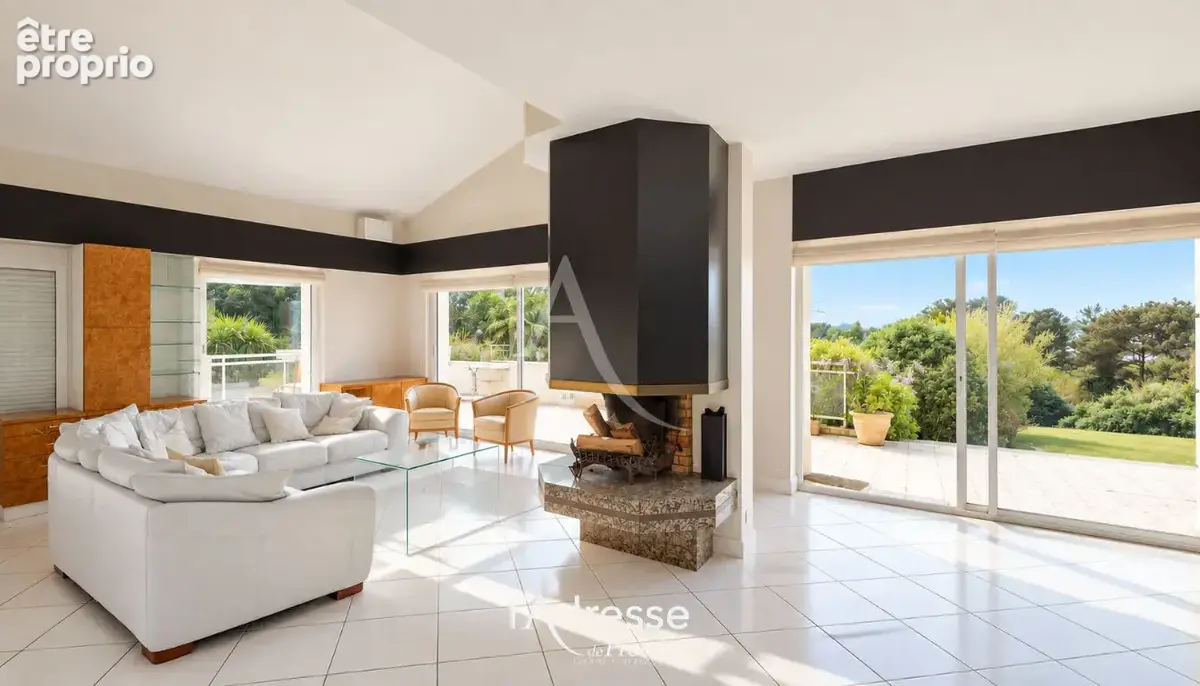 Demeure de prestige CIBOURE 8 pièce(s) 336 m2 - photo 2