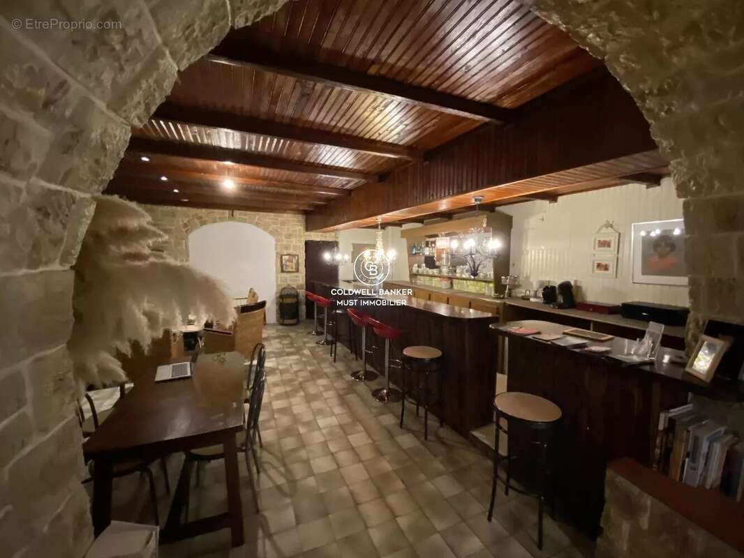 Commerce à TAUTAVEL