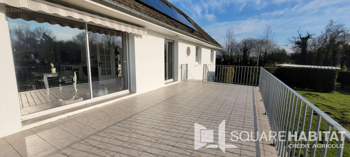 Maison à LE PONCHEL