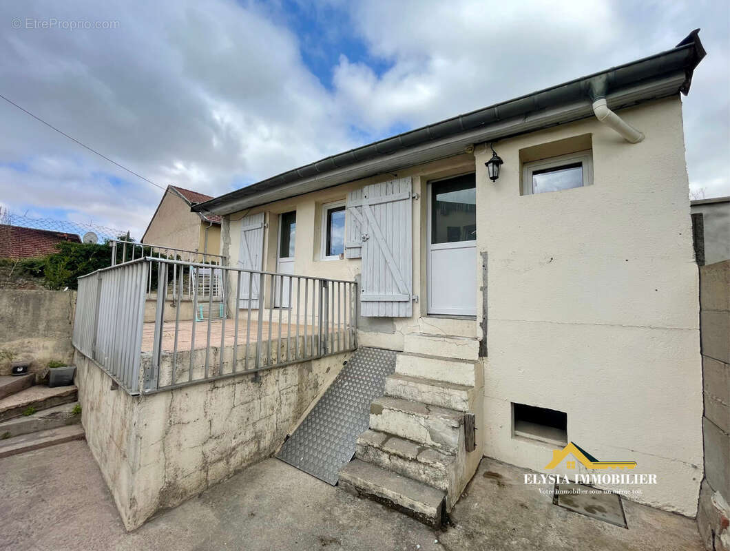 Maison 1 pièce 22,5 m2 VARANGEVILLE 54110 - photo 10
