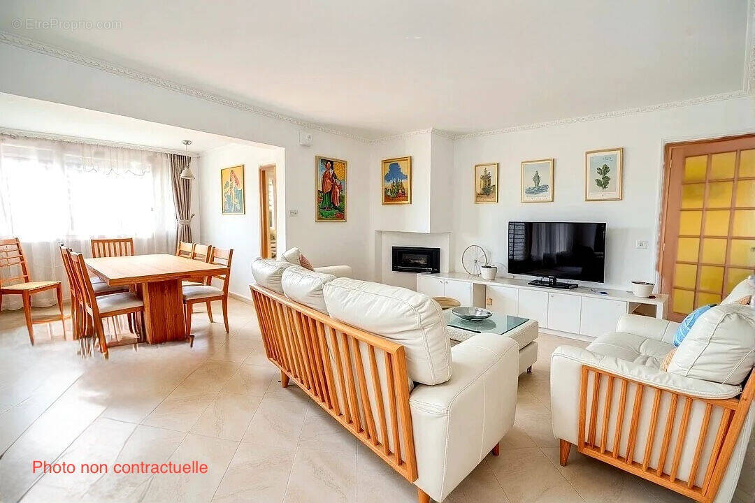 Maison à ROISSY-EN-BRIE