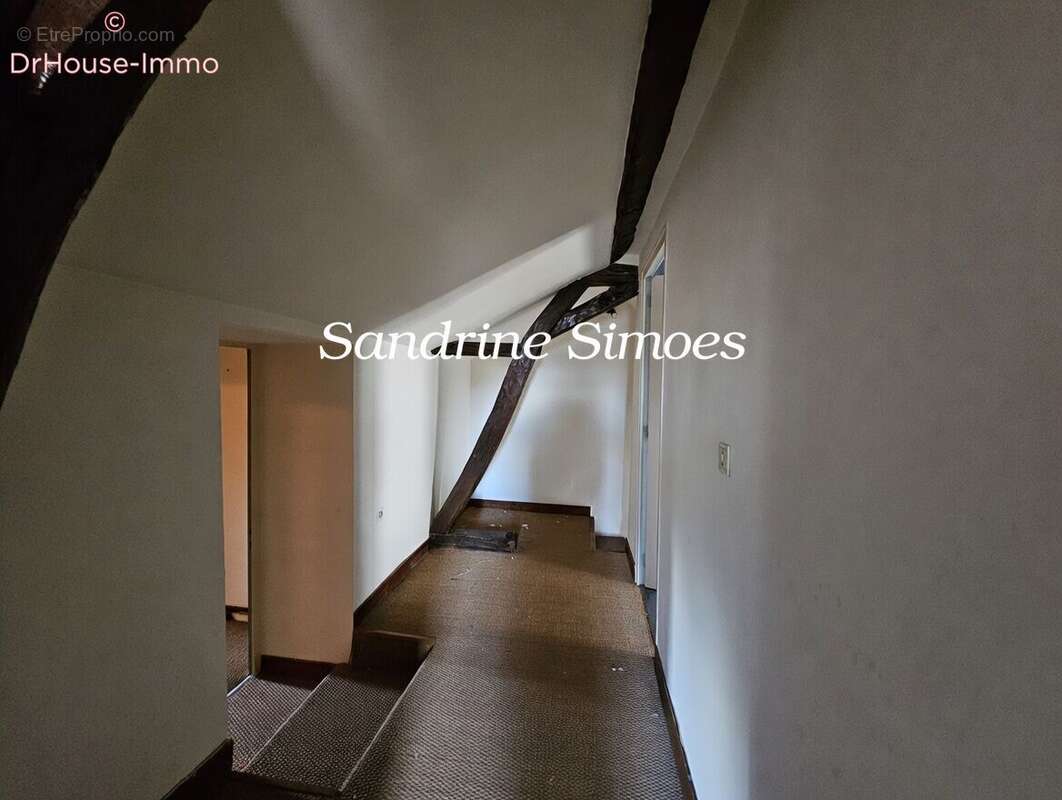 Maison à MONTMORILLON