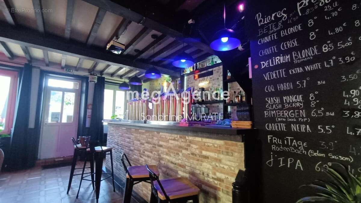 Commerce à PRE-EN-PAIL