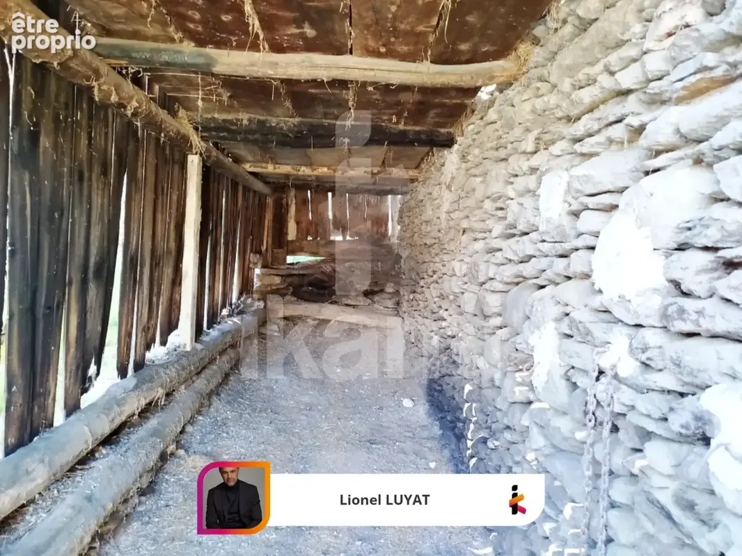 Maison avec dépendance à rénover - photo 9