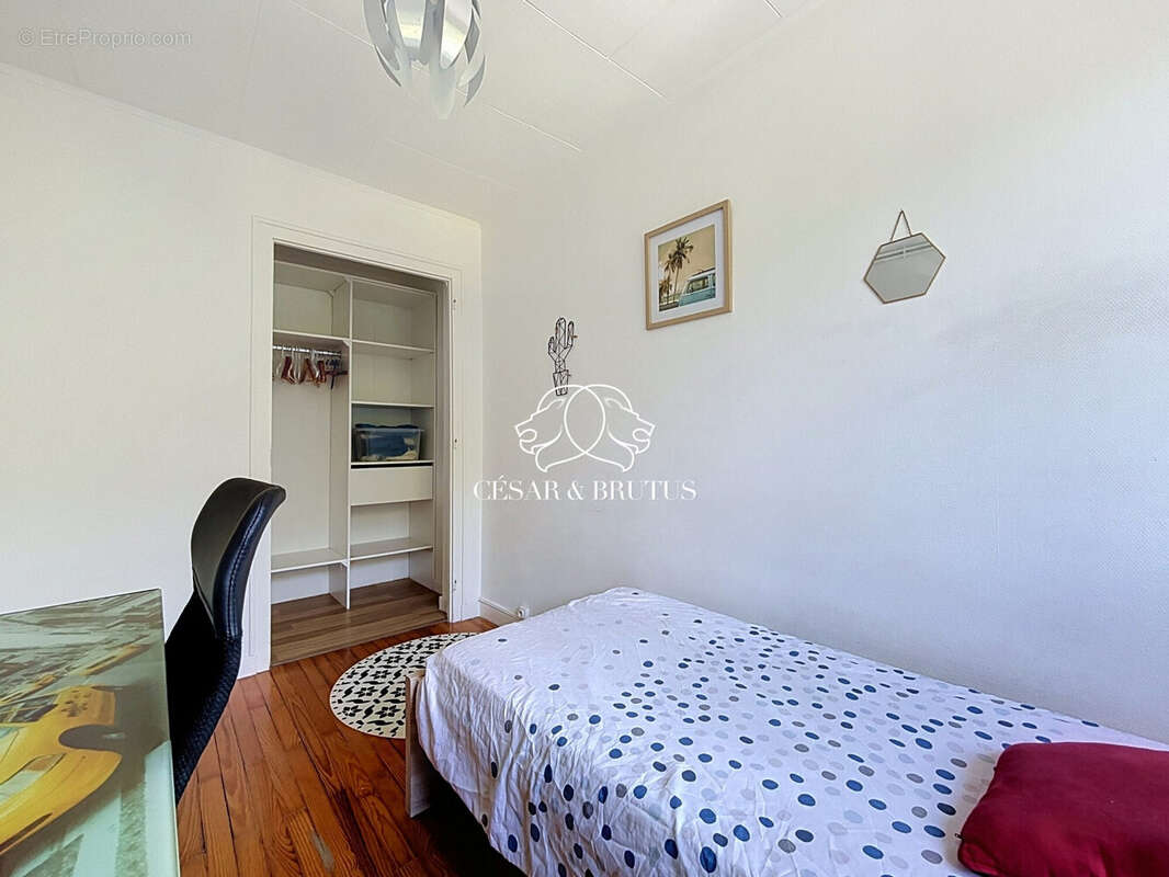 Appartement à OULLINS