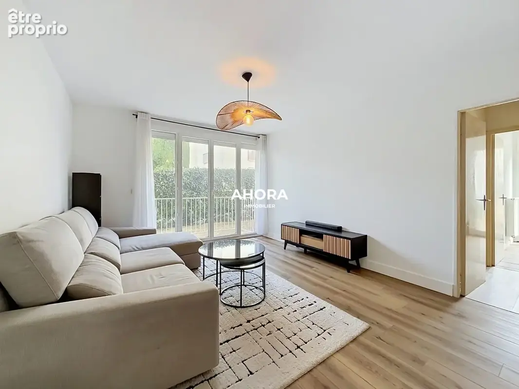 Appartement à MARSEILLE-9E