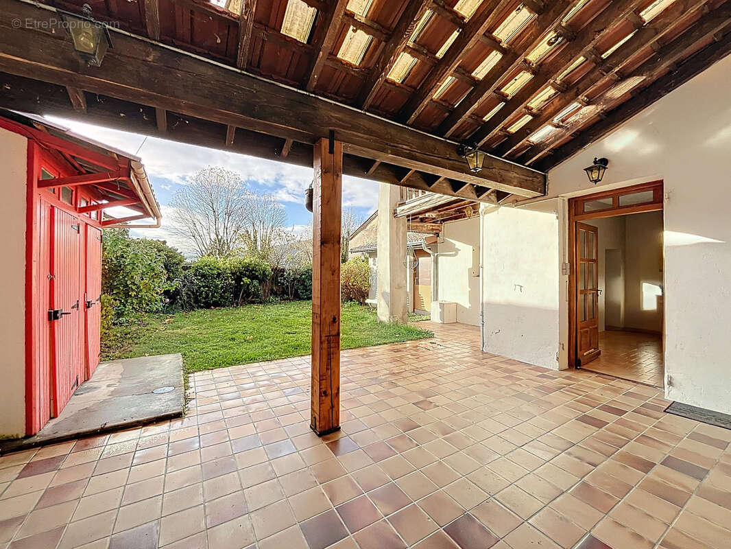 Maison au calme avec jardin et vue dégagée  - 124 m² et 4 chambres - photo 6