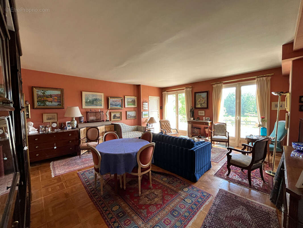 Appartement à SAINT-CLOUD