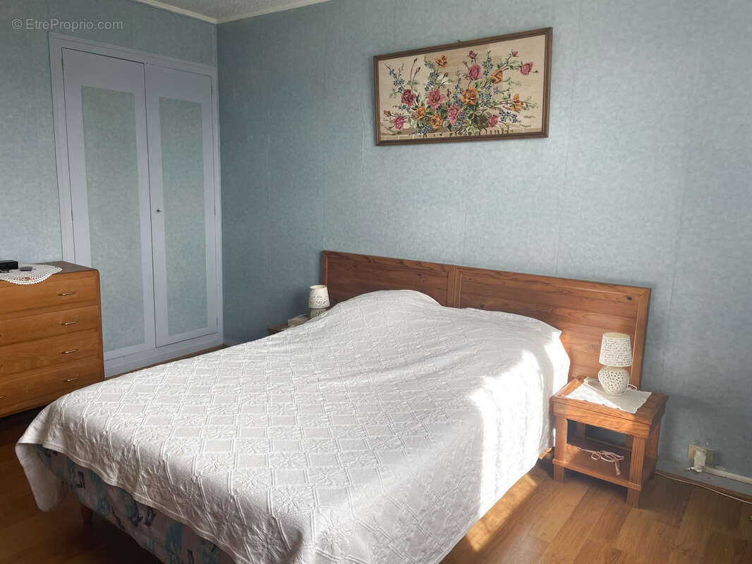 Maison à COURVILLE-SUR-EURE