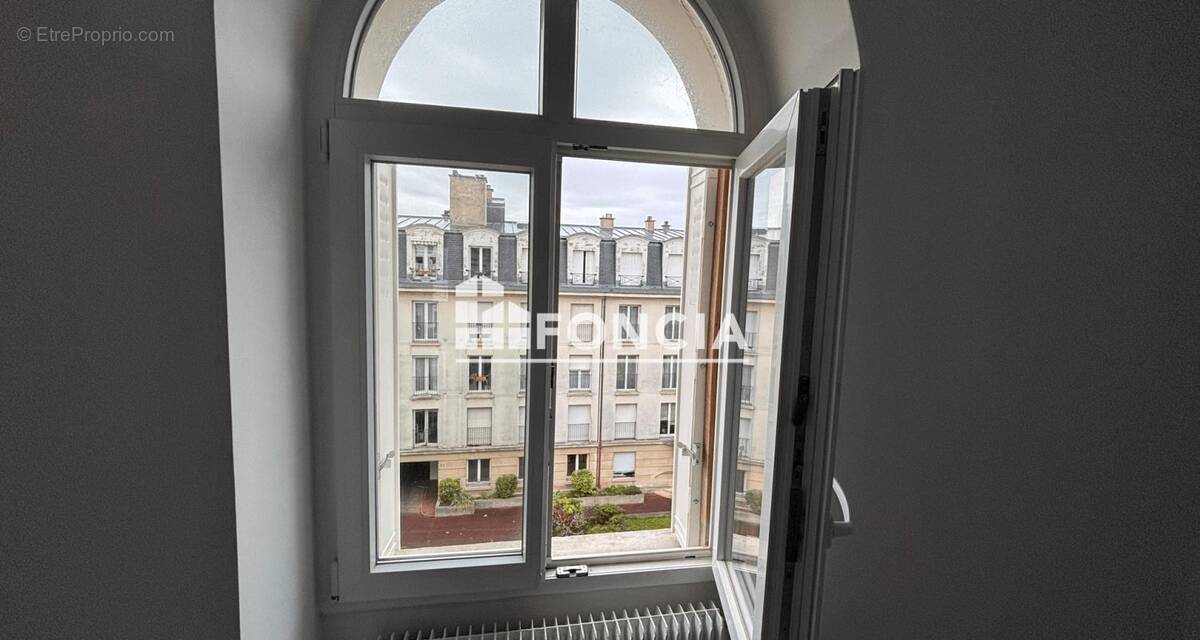 Appartement à VERSAILLES