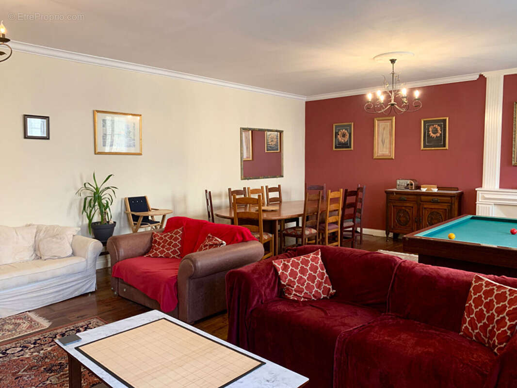 Maison à CHAMPAGNE-MOUTON