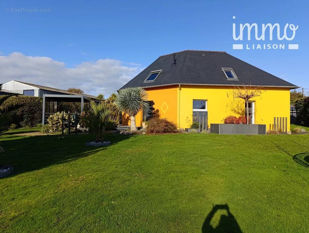 Maison à LES BRULAIS