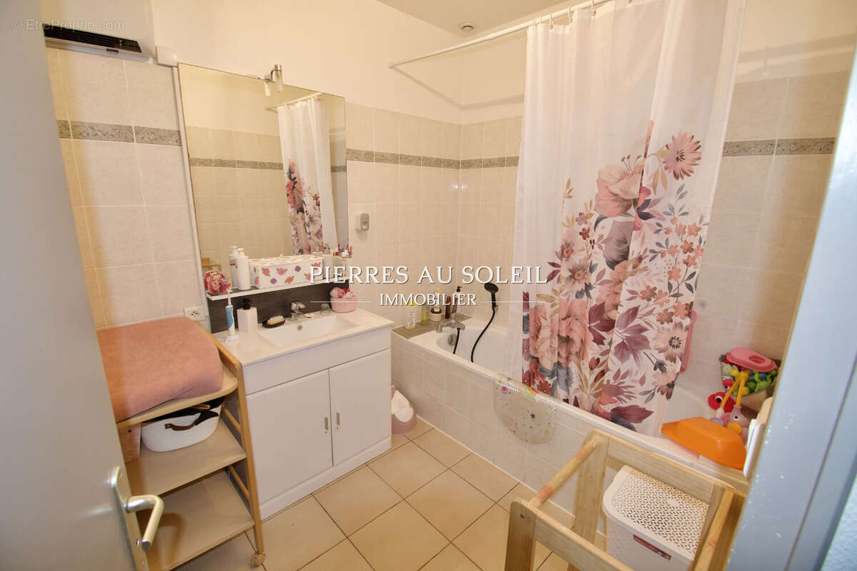 Appartement à BEDARIEUX