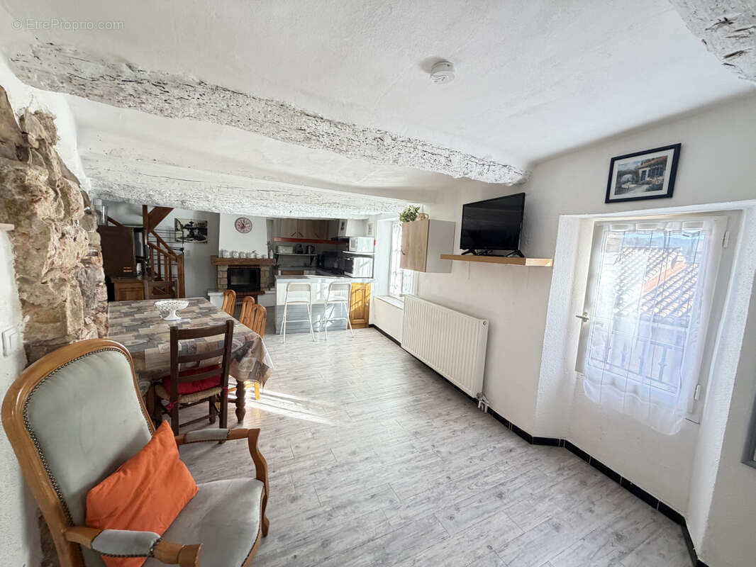 Maison à MOISSAC-BELLEVUE