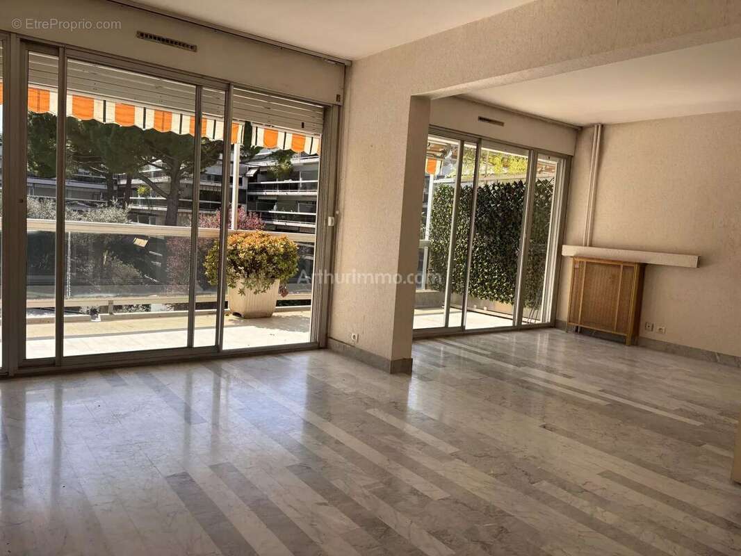 Appartement à ANTIBES