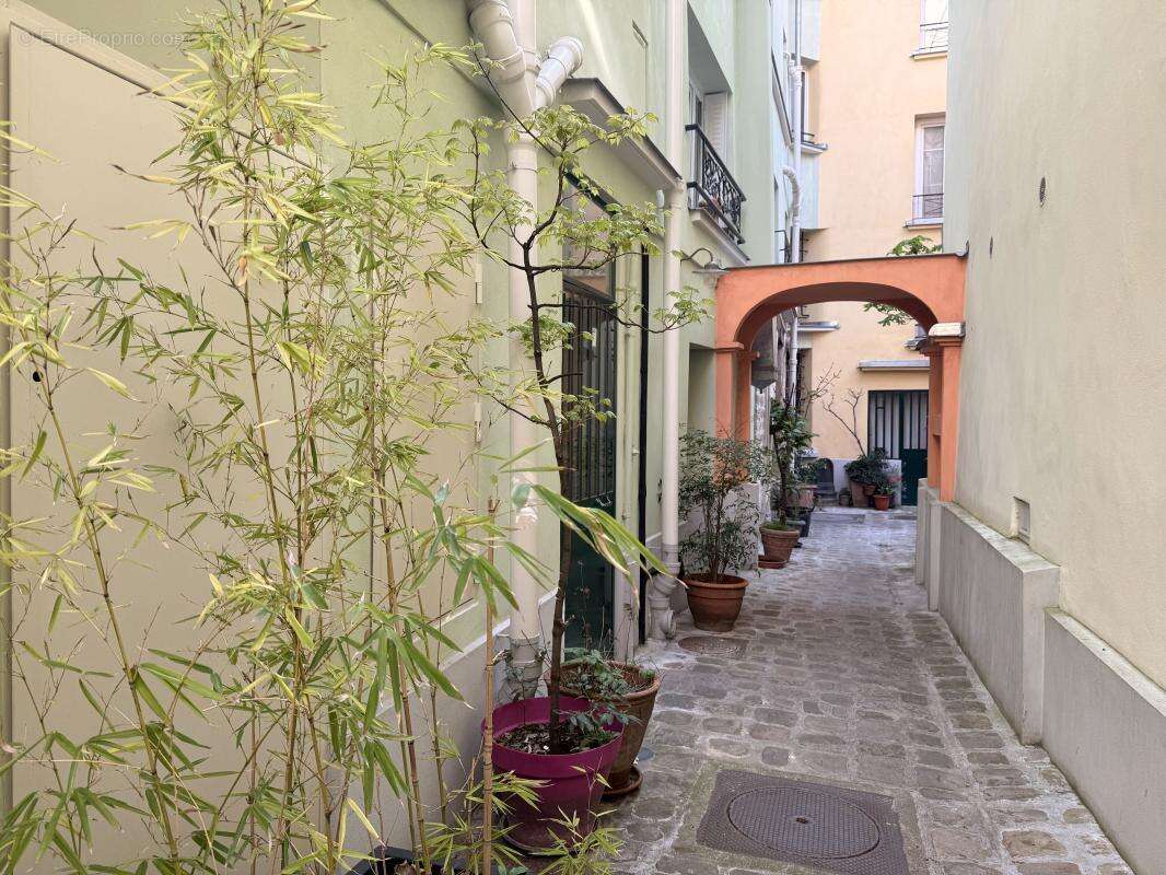 Appartement à PARIS-11E