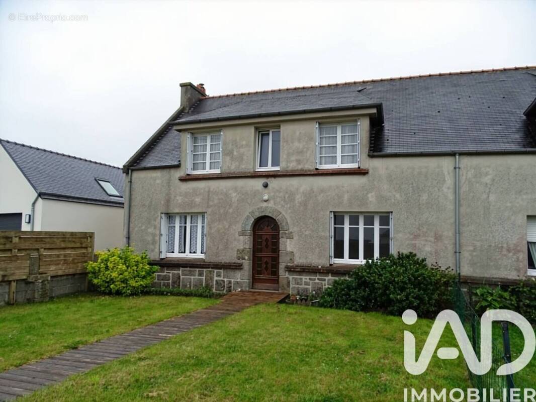 Photo 1 - Maison à CLEDER