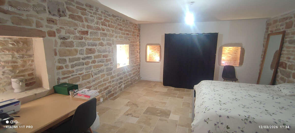 Appartement à CHARNAY-LES-MACON
